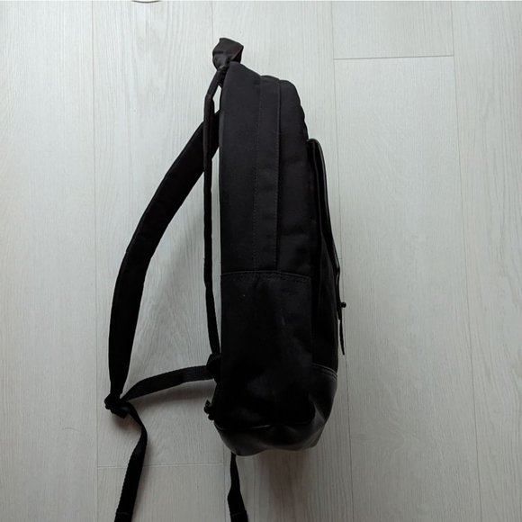 PUMA Minimalistic Backpack Black - Picture 3 of 9